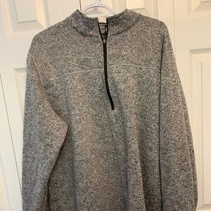 1/4 zip lightweight fleece…gray and black